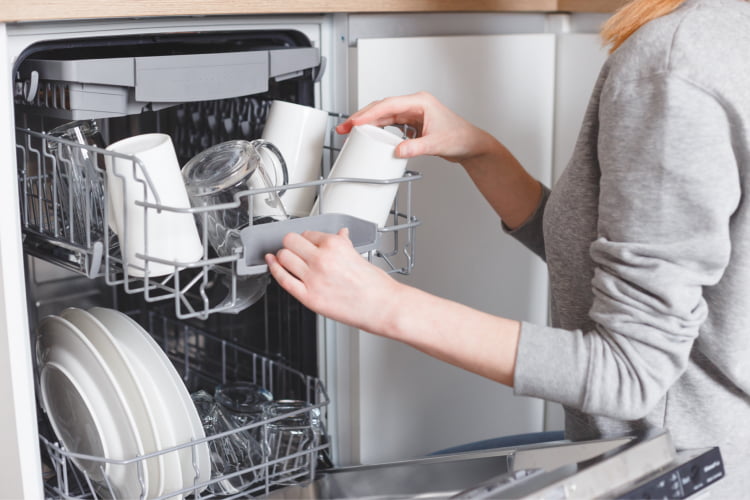 Правила использования ополаскивателя для посудомоечных машин.jpg